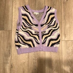 Knit buttoned cardigan